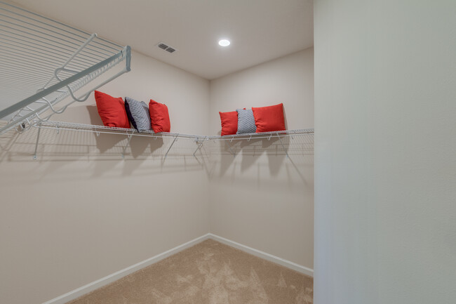Building Photo - Highland Chase Rental Homes