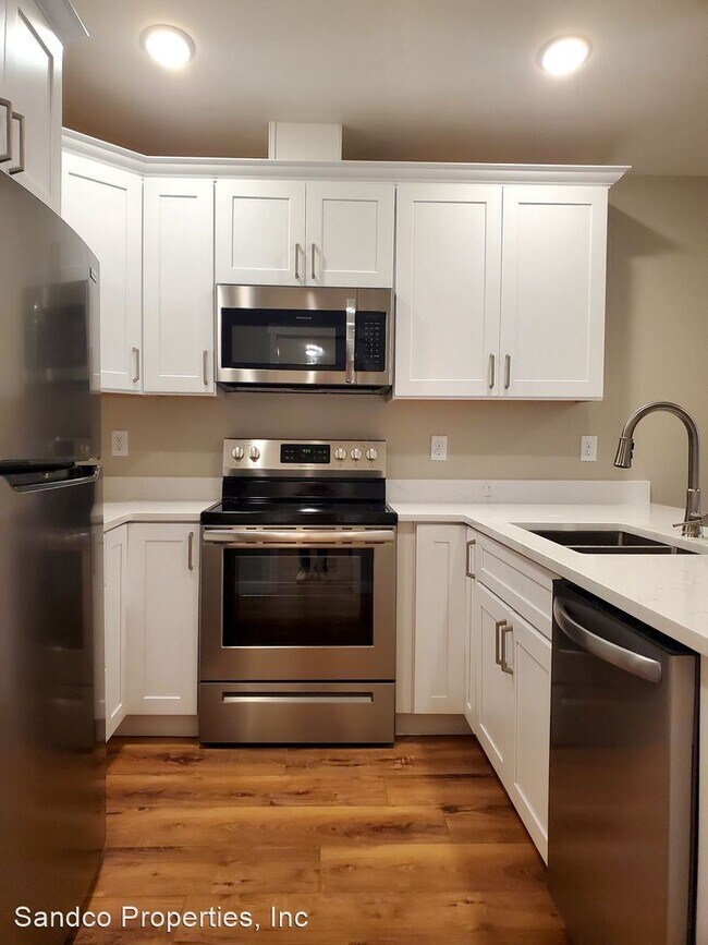 Building Photo - 1 br, 1 bath House - 2913 North 14th #B