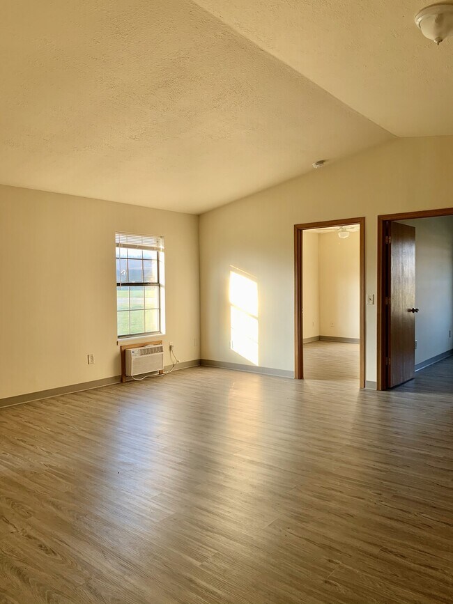 3370 Babbs Rd Unit 3350A, Nashport, OH 43830 Condo for Rent in