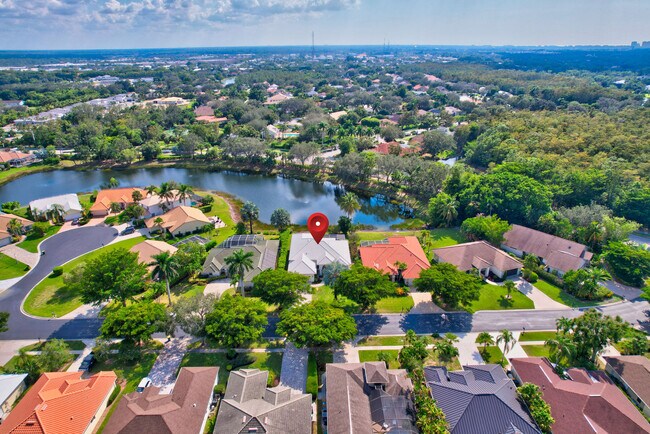 Foto del edificio - 1934 Timberline Dr