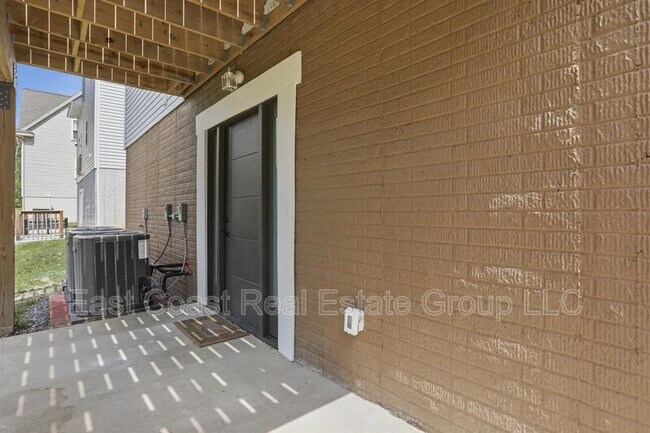 Foto del edificio - 530 N 3rd St