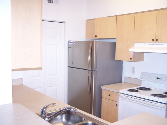 Foto del edificio - 10342 Fox Trail Rd S