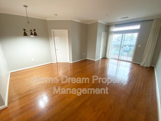 Foto del edificio - 2465 Army Navy Dr