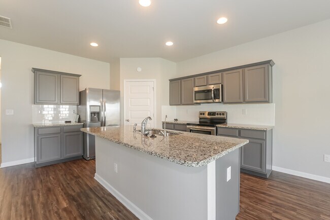 Building Photo - 1321 Eldrick Ln