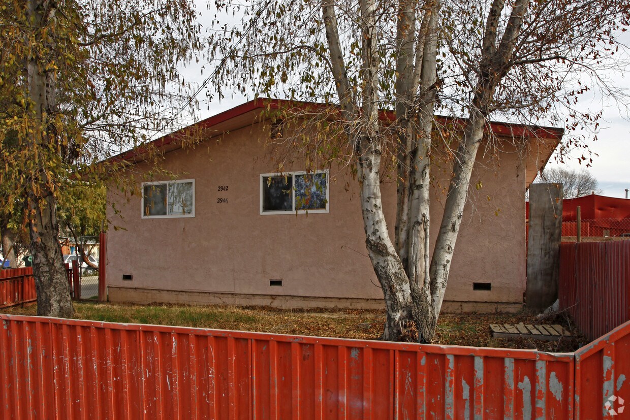 Foto del edificio - 2942-2946 Rio Linda Blvd