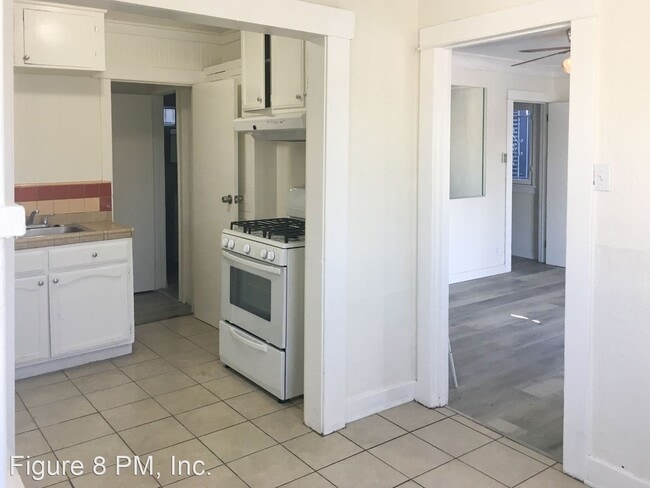 Building Photo - 2 br, 1 bath House - 706 Echo Park Ave
