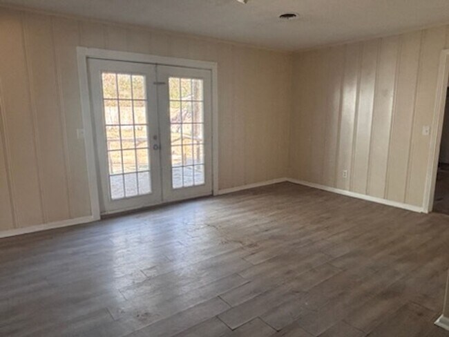 Foto del edificio - 1934 Catalina Dr