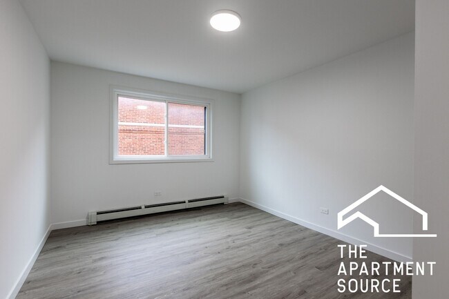 Foto del edificio - 7621 N Sheridan Rd