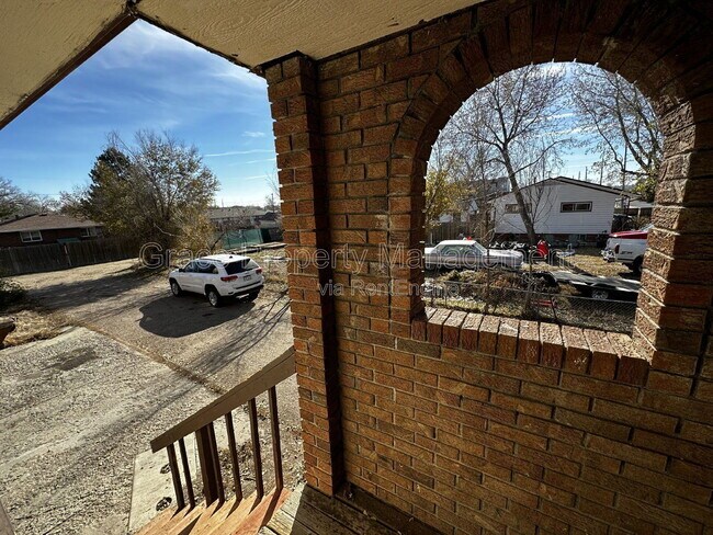 Foto del edificio - 6640 Lowell Blvd