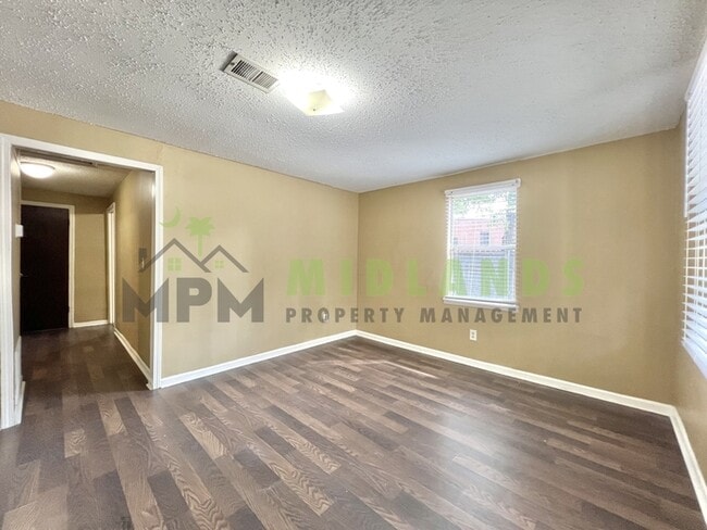 Foto del edificio - 2304 Ervin St