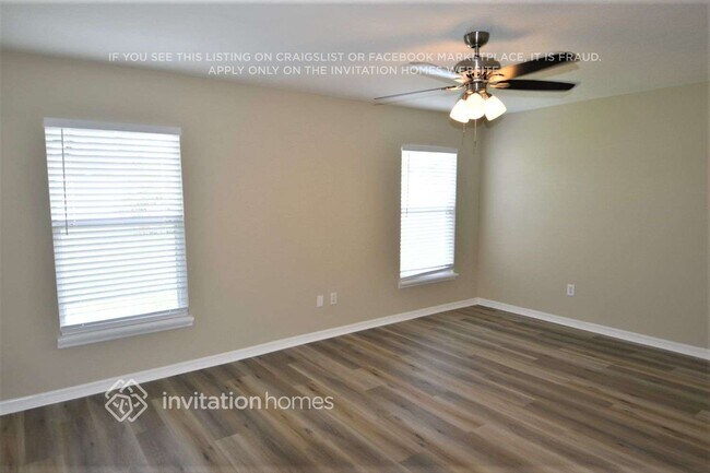 Foto del edificio - 2543 Dwyer Ln
