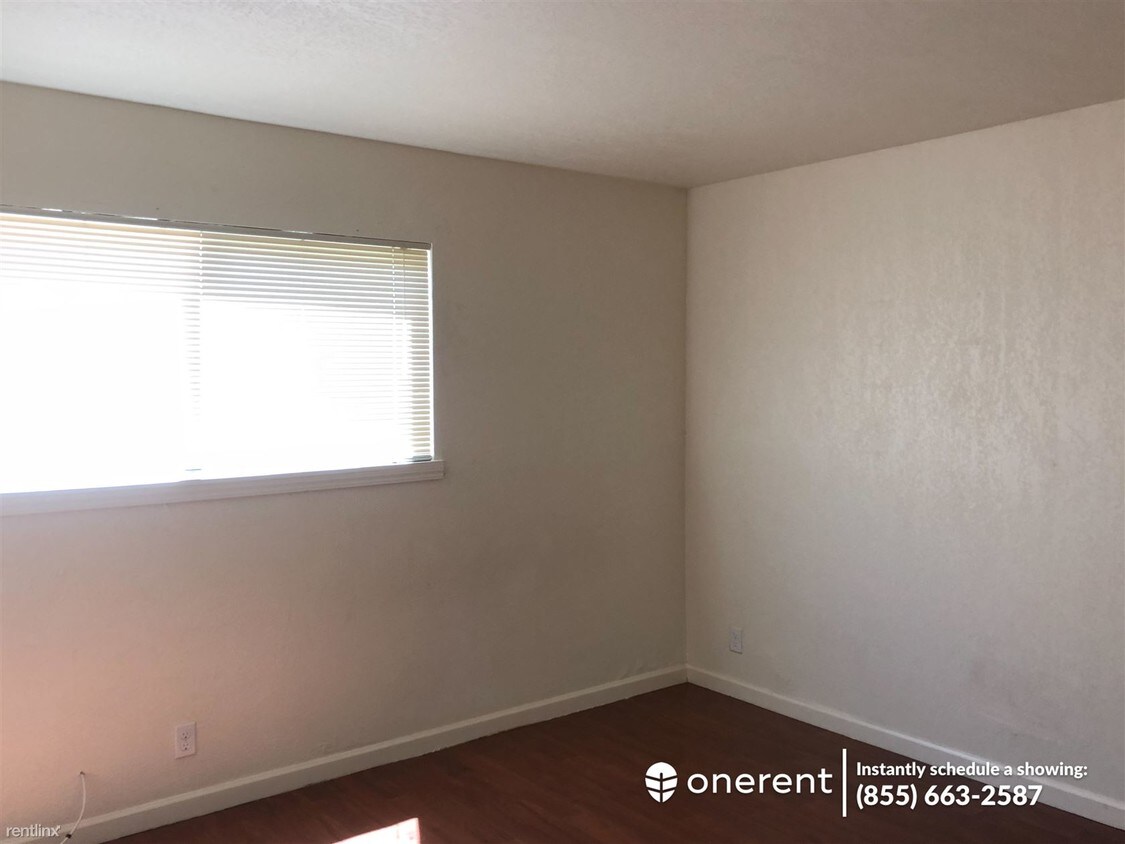 Primary Photo - 2 br, 1 bath Apartment - 1449 Marclair Dr