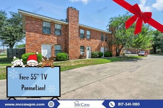 Building Photo - 210 Rolston Rd