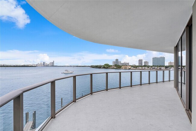 Foto del edificio - 1135 103rd St