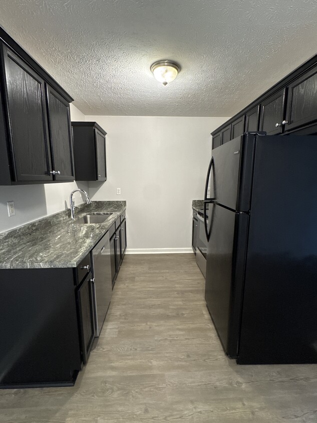 Building Photo - Woodfield