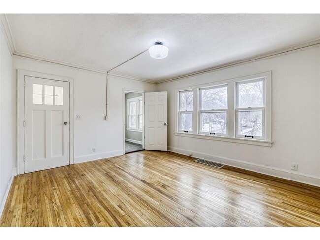 Building Photo - 3511 N 6th St