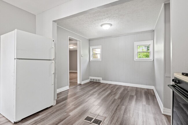 Foto del edificio - 2903 Sussex Ave