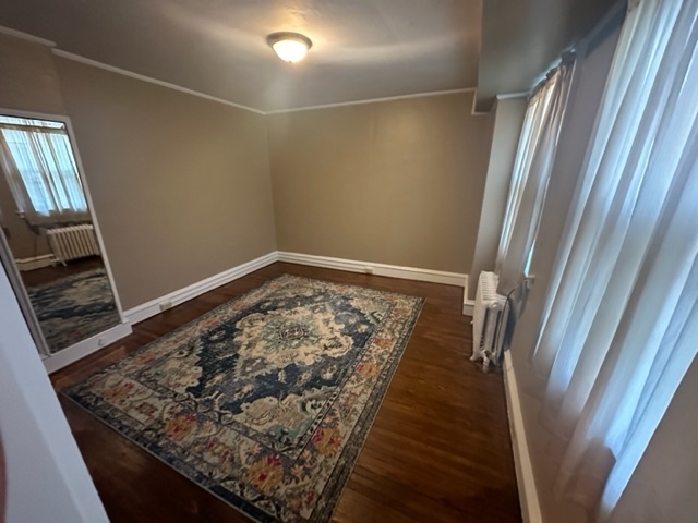 2A Bedroom - 401 Maple Ave