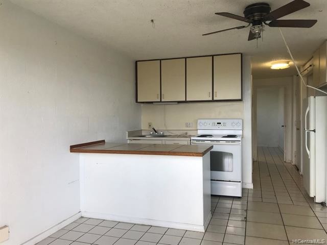 Building Photo - 85-175 Farrington Hwy