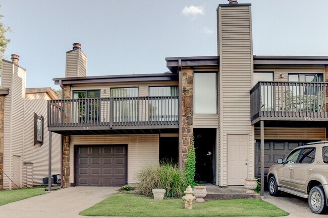 Foto del edificio - Beautiful 2 bedroom, 2 bath in Brookside A...