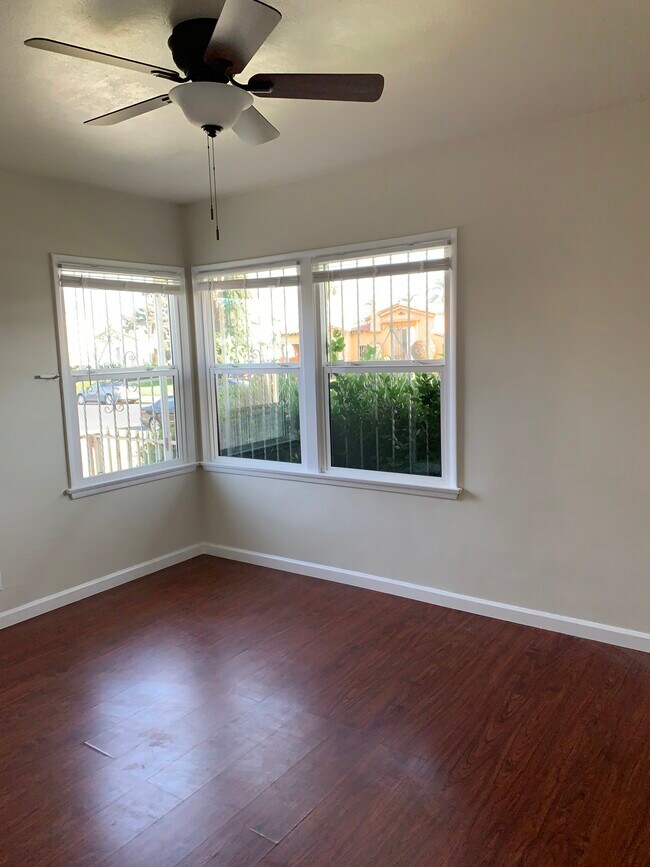 Dormitorio - 3311 W 78th St