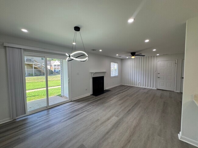 Foto del edificio - 113A Roane Drive