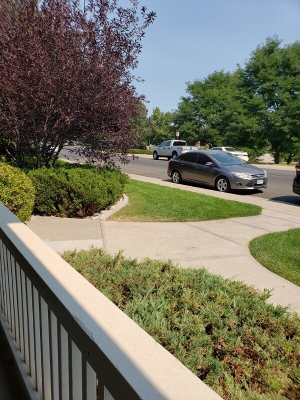 Foto del edificio - 5225 White Willow Dr