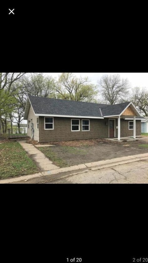 Primary Photo - Willmar house for rent. 3 bed 1bath