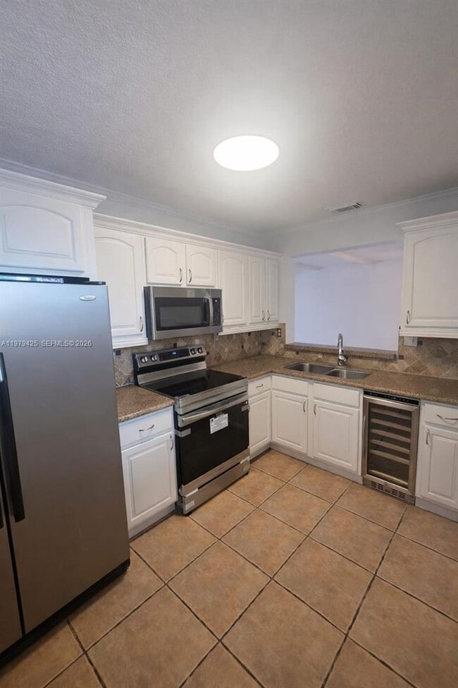 Photo - 15761 SW 137th Ave House