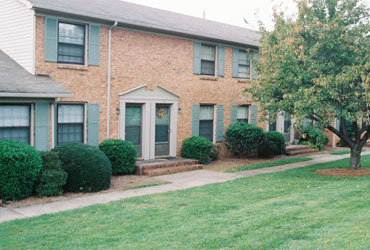 Primary Photo - Kilborne Apartments