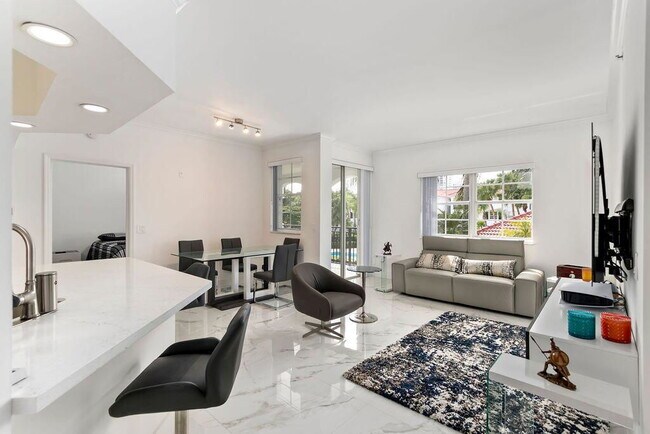 Foto del edificio - 3205 NE 184th St