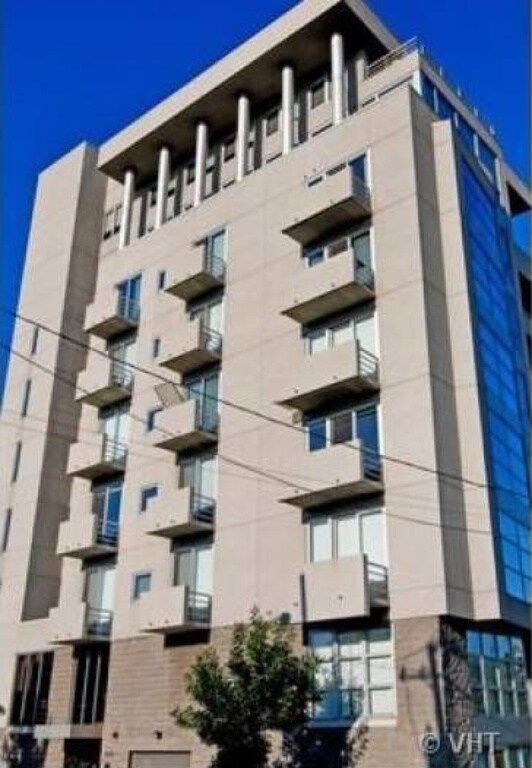 Vista exterior - 950 W Erie St
