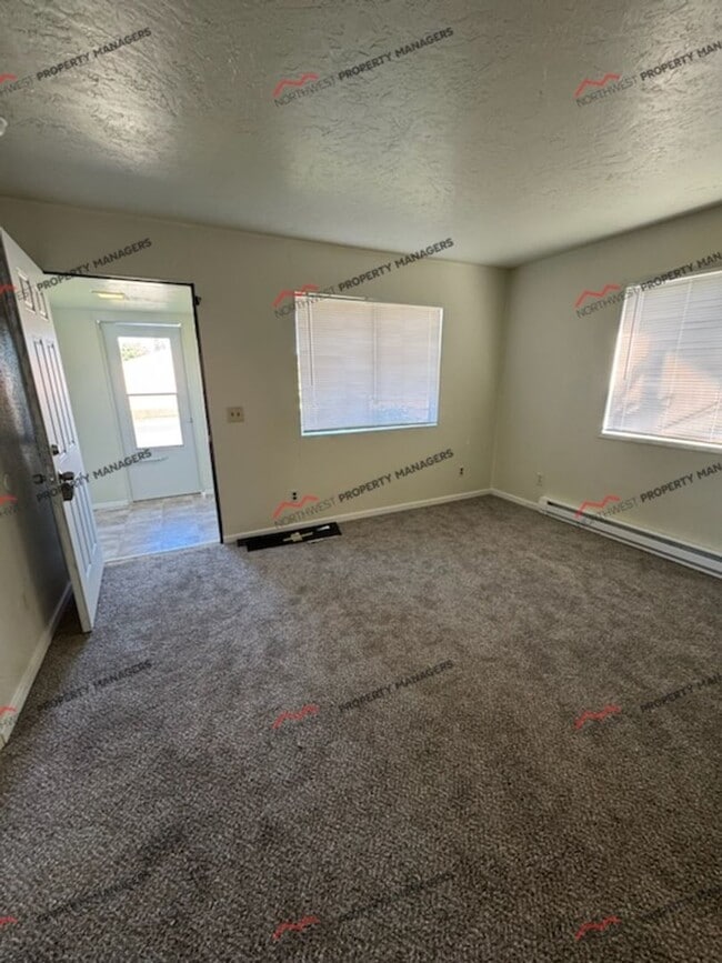 Building Photo - STATUS: PENDING APPLICATION-| R80E| $1495.00