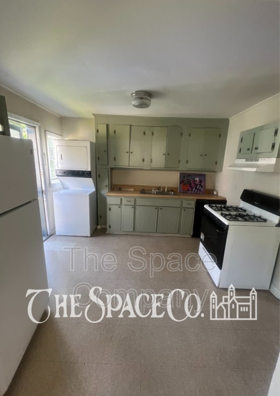 Building Photo - 49 Chapel St