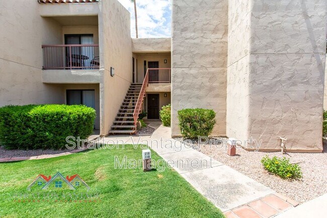 Foto del edificio - 9270 E Mission Ln