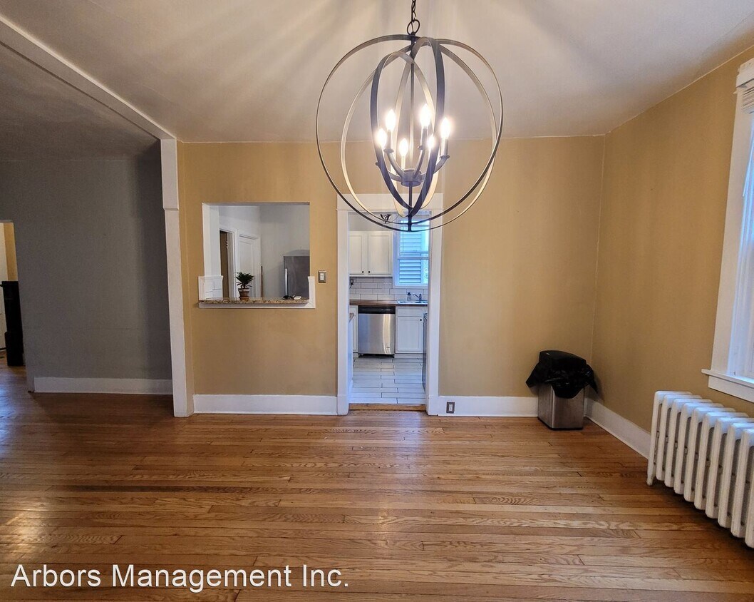 Primary Photo - 3 br, 1.5 bath House - 45 Craighead Street
