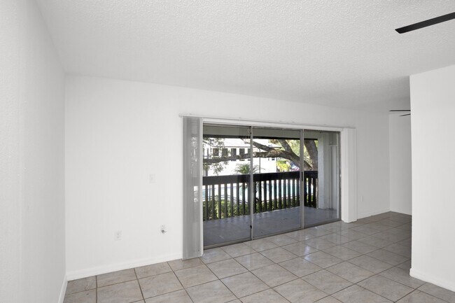 Foto del edificio - 4403 S Semoran Blvd