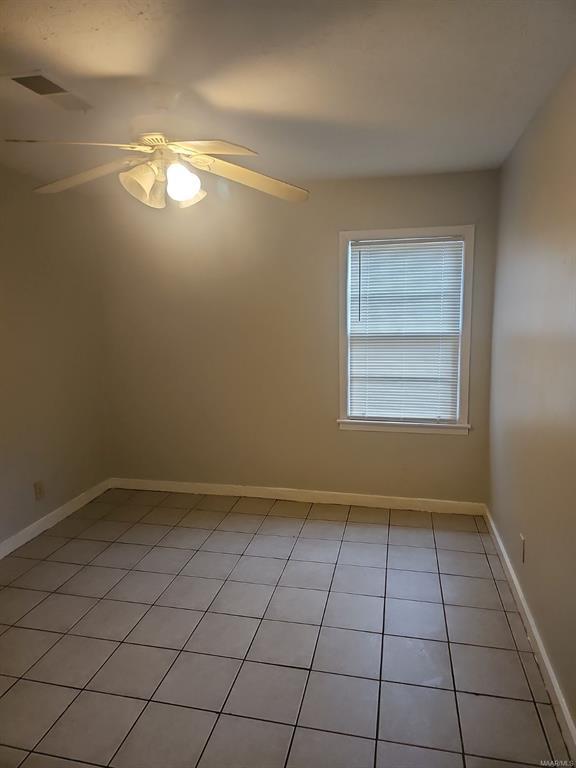 Building Photo - 330 Gardendale Dr