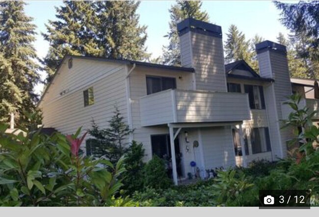 Foto del edificio - 4615 Grandview Dr W