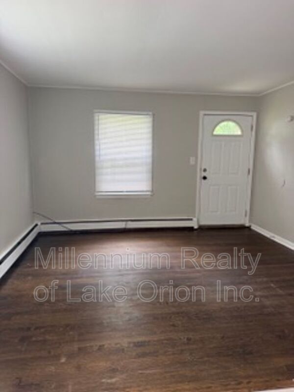 Foto del edificio - 760 3rd Ave