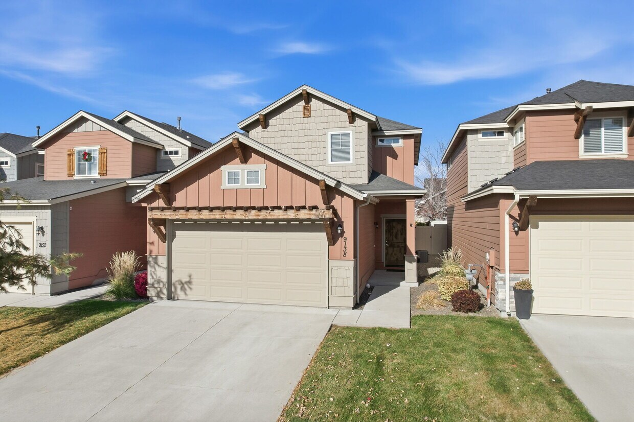 Foto principal - 9138 W Tillamook Dr