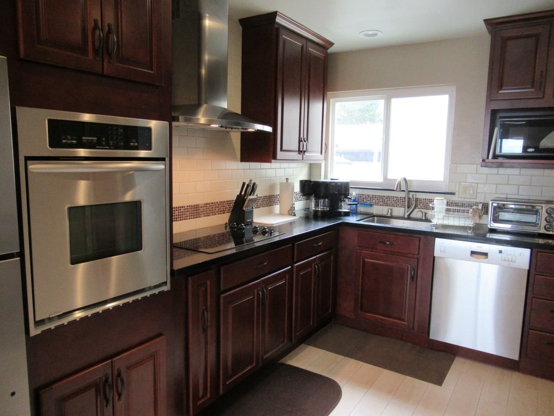 Kitchen - 719 Moraga St