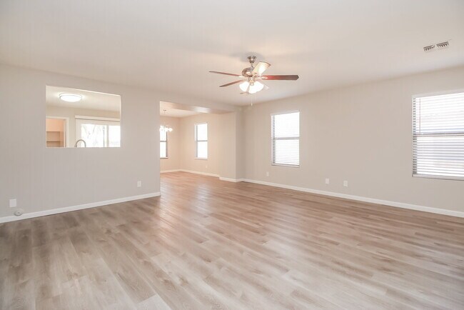 Building Photo - 2602 S Shelby