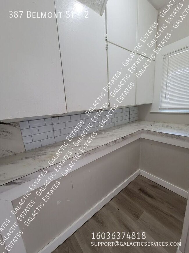 Foto del edificio - 387 Belmont St
