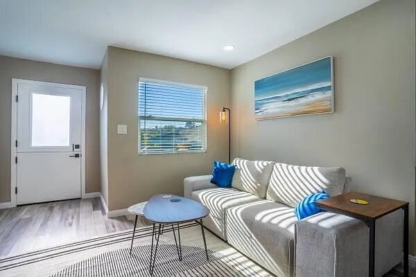 Foto del edificio - 3540 Quimby St