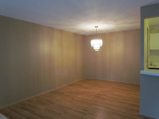 Building Photo - 120 Lakeview Dr