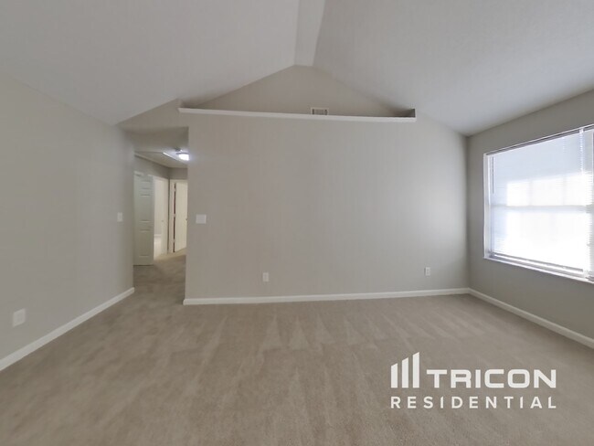 Building Photo - 5883 Ravensway Drive Lithonia GA