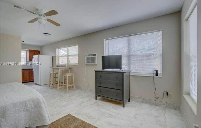 Building Photo - 1828 Rodman St