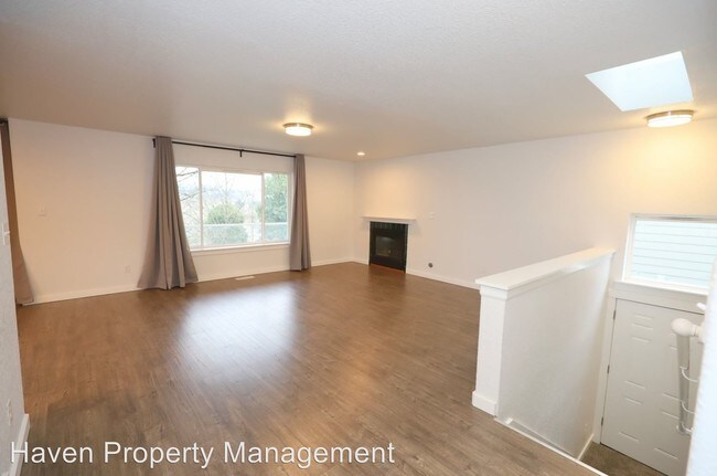 Building Photo - 5 br, 3 bath House - 120 Hardie Ave SW