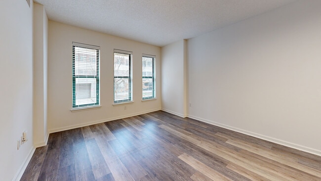 Interior Photo - 1301 Thomas Circle